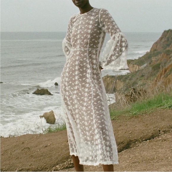Doen Dresses & Skirts - Doen Adalise Sea Salt White Lace Sheer
Maxi Dress XS NWT